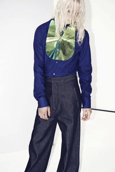Look 3